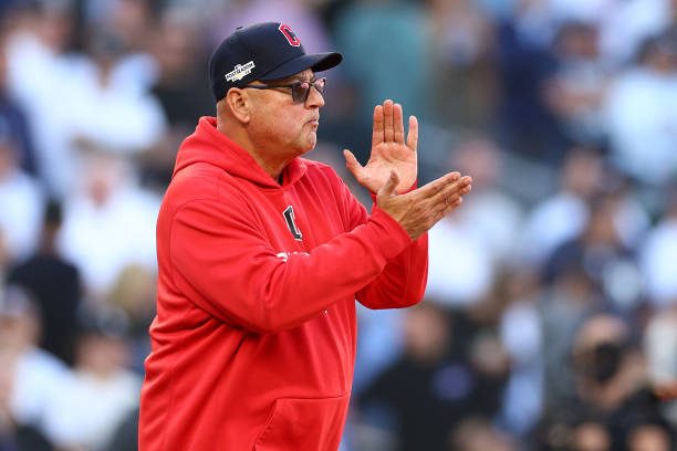 Terry Francona will be the Cincinnati Reds' manager.